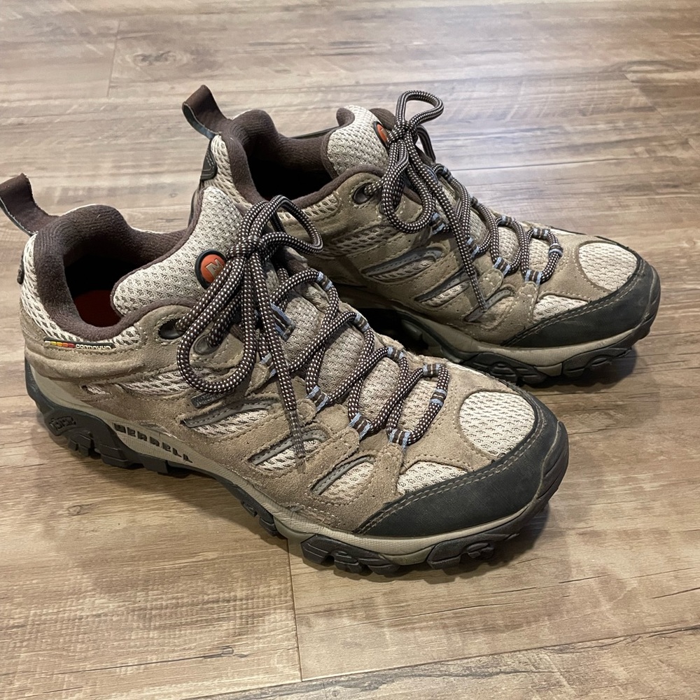 Merrell Moab waterproof hiking shoes 8